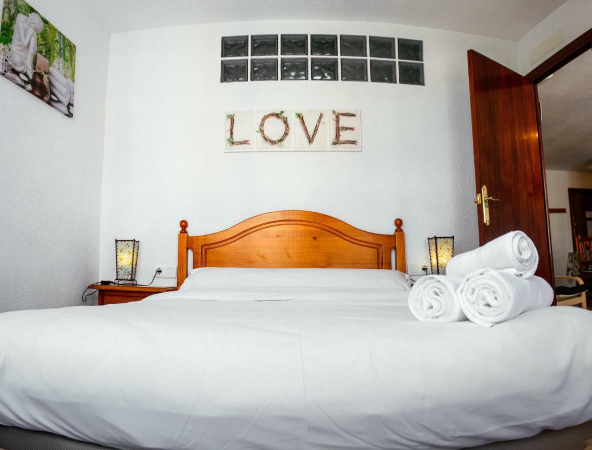 Apartamento Maranon Apartman Torre Del Mar Szoba fotó